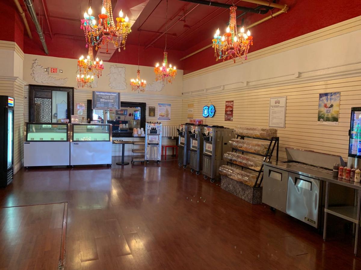 Boxcar Eats Frozen Yogurt Old Sacramento Waterfront