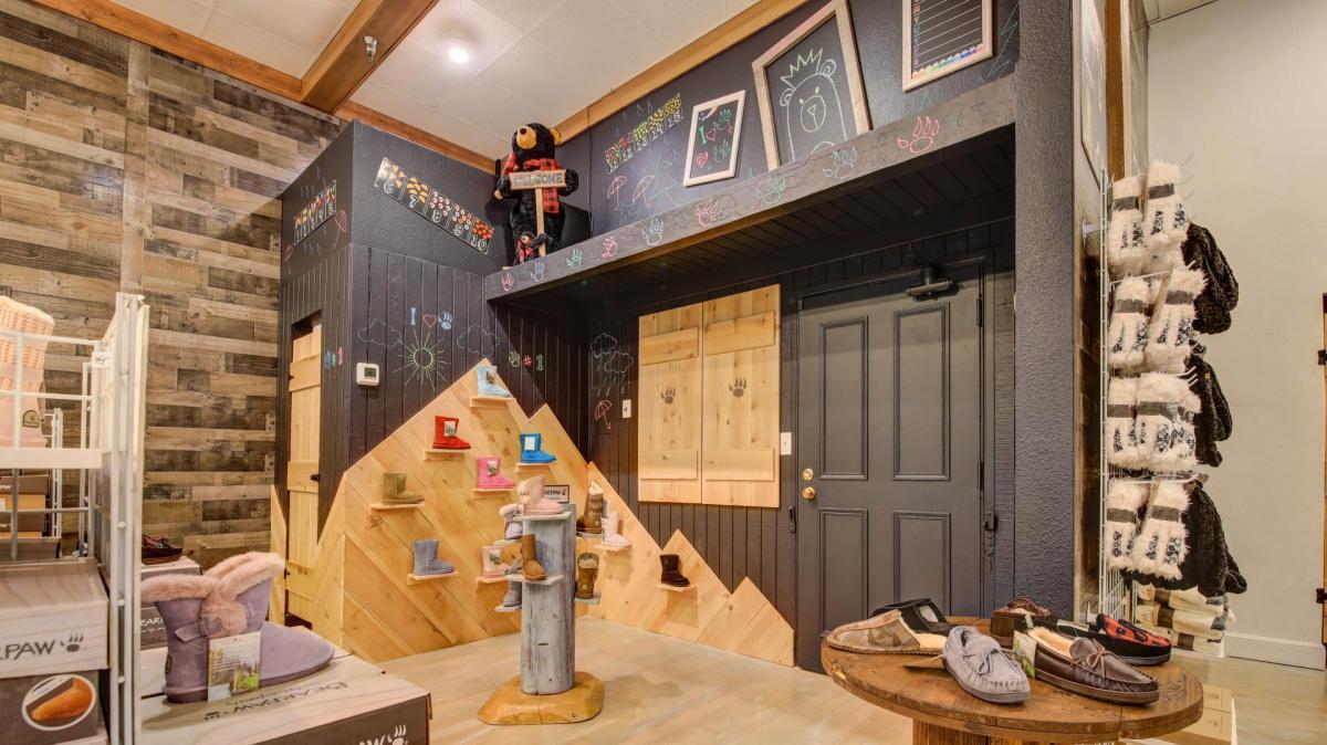 Tom romeo shop bearpaw